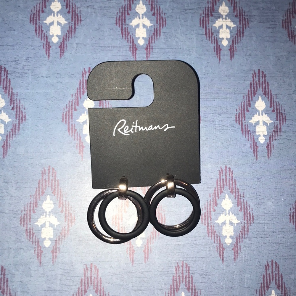 Black and gold earrings